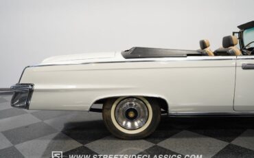 Chrysler-Imperial-Cabriolet-1965-White-Tan-10892-29