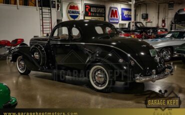 Chrysler-Imperial-Coupe-1938-10