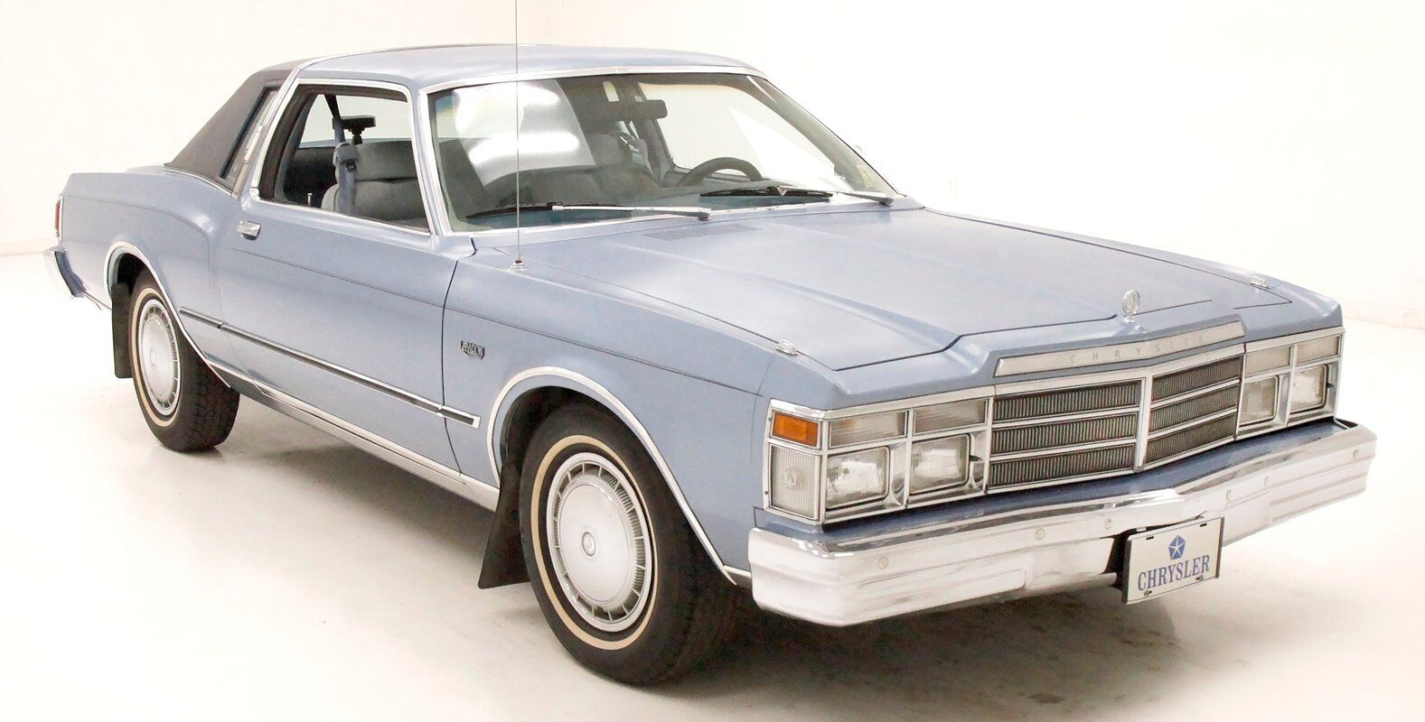 Chrysler-LeBaron-1979-5