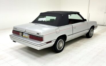 Chrysler-LeBaron-Cabriolet-1985-7