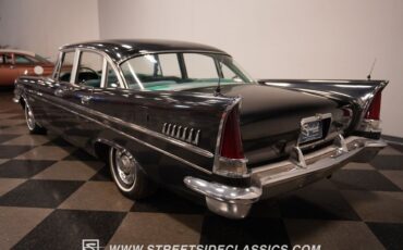 Chrysler-New-Yorker-Berline-1957-Black-Green-81069-12