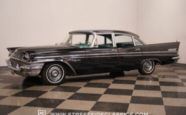 Chrysler-New-Yorker-Berline-1957-Black-Green-81069-8