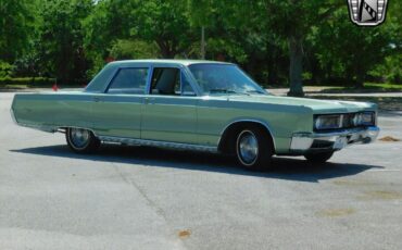 Chrysler-Newport-1967-6