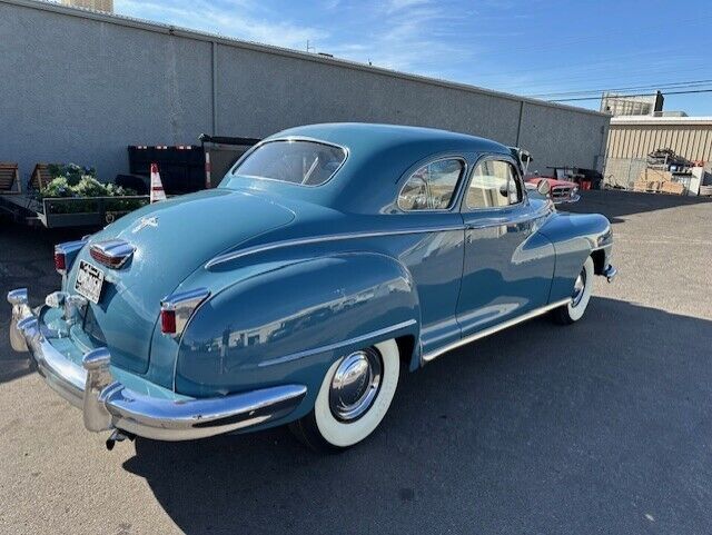 Chrysler-Royal-Coupe-1947-4