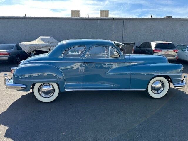 Chrysler-Royal-Coupe-1947-5