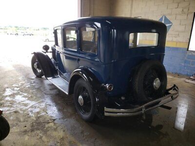 Chrysler-Sedan-Berline-1931-Blue-Gray-111682-21