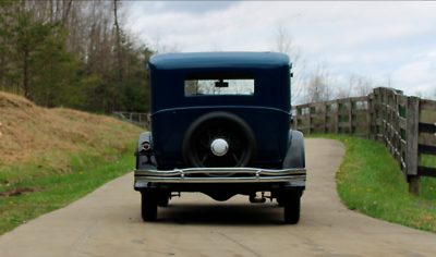 Chrysler-Sedan-Berline-1931-Blue-Gray-111682-6