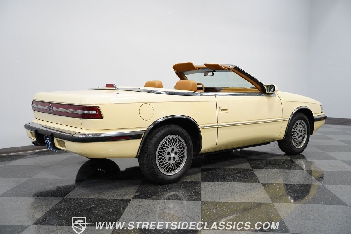 Chrysler-TC-by-Maserati-Cabriolet-1991-Yellow-Ginger-103009-11