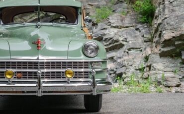 Chrysler-Town-Country-1947-8