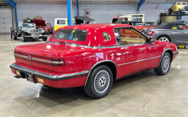 Chrysler-Town-Country-Cabriolet-1989-Red-Tan-48071-23