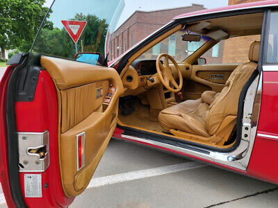 Chrysler-Town-Country-Cabriolet-1989-Red-Tan-98654-7