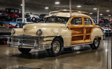 Chrysler-Town-and-Country-Berline-1947-Tan-Brown-79867-7