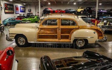 Chrysler-Town-and-Country-Berline-1947-Tan-Brown-79867-9