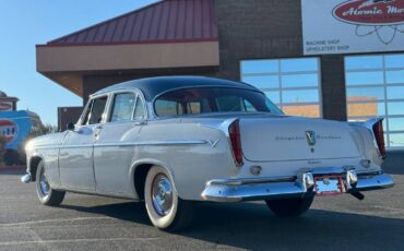 Chrysler-Windsor-deluxe-1955-10