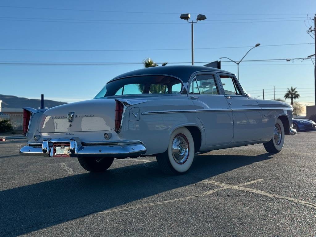 Chrysler-Windsor-deluxe-1955-23