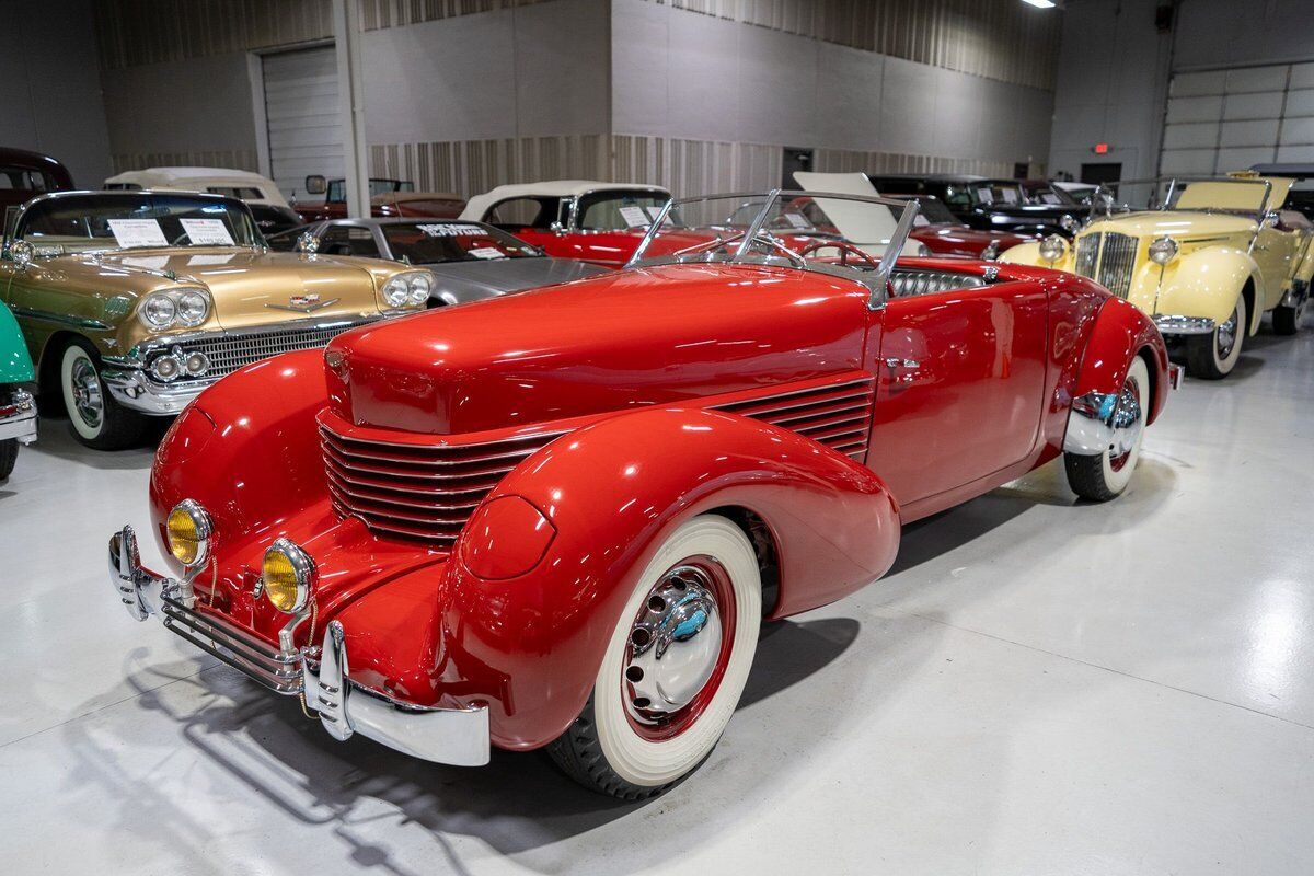 Cord-810-Cabriolet-1936-12