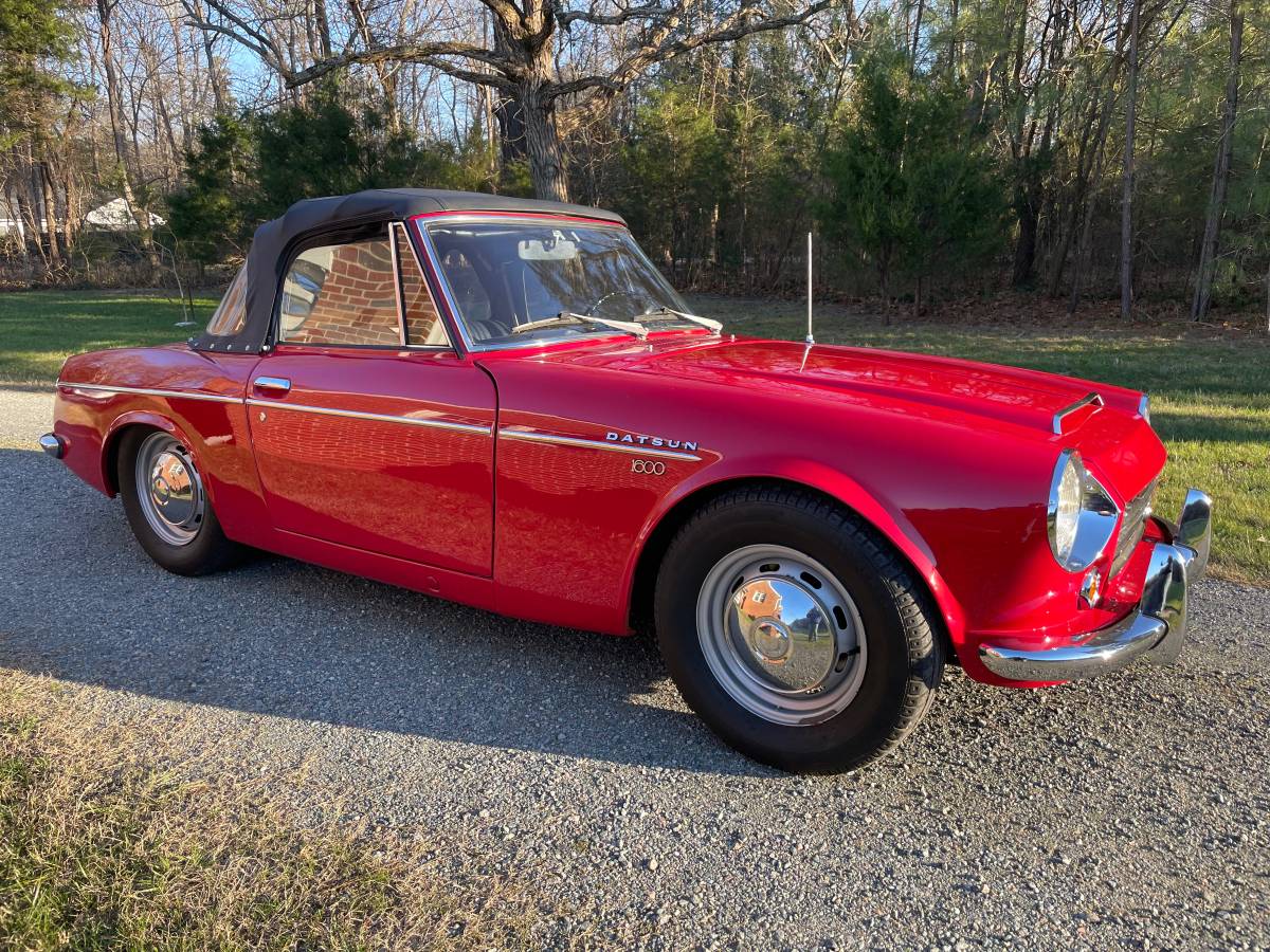 Datsun-1600-1968-red-83686