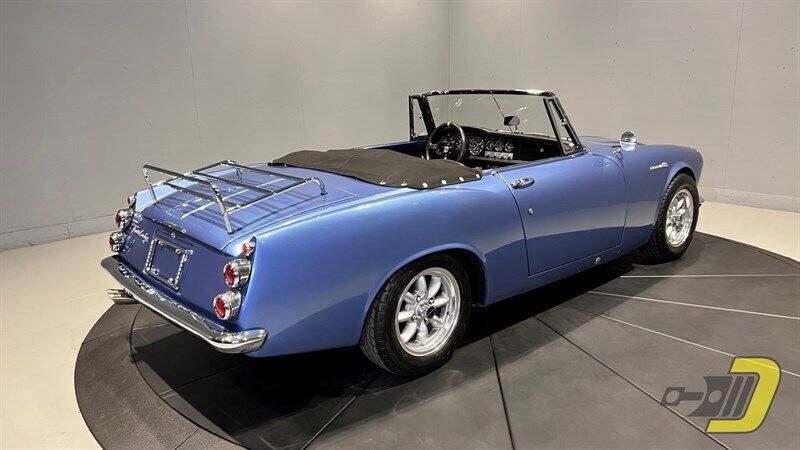 Datsun-1600-Cabriolet-1967-27