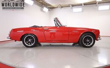 Datsun-2000-Roadster-1968-3