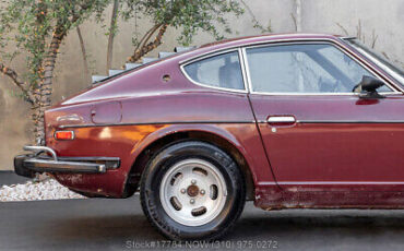 Datsun-240Z-1974-10