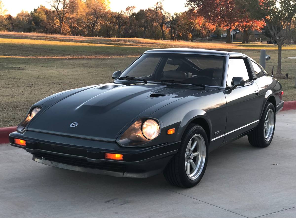 Datsun-280zx-1983-2