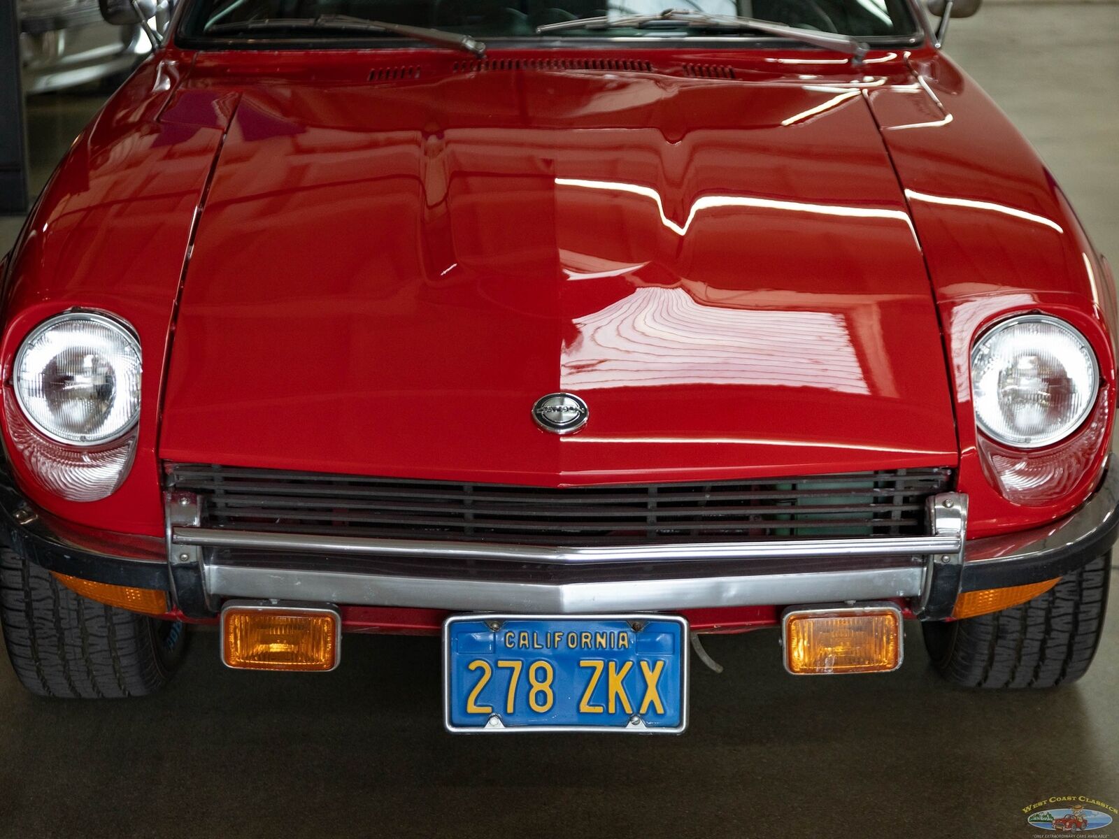 Datsun-Z-Series-1970-Red-Black-10115-14