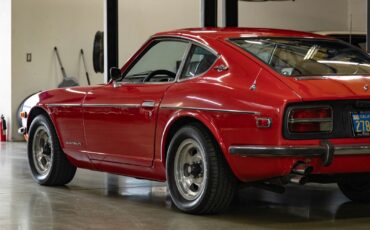 Datsun-Z-Series-1970-Red-Black-10115-21