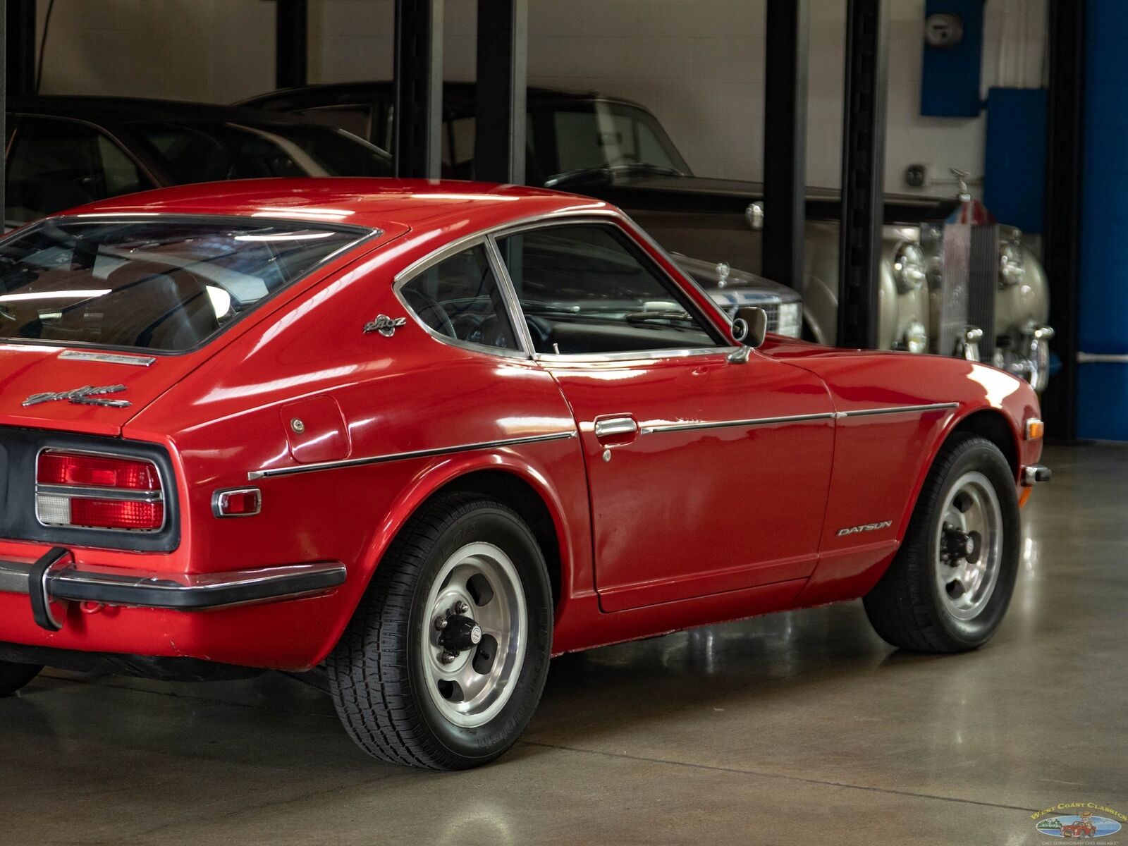 Datsun-Z-Series-1970-Red-Black-10115-25