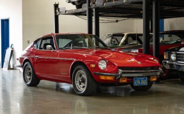 Datsun-Z-Series-1970-Red-Black-10115-9