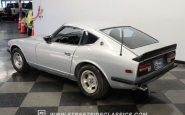 Datsun-Z-Series-Coupe-1973-Gray-Black-93244-6