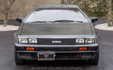 DeLorean-DMC-12-1981-2