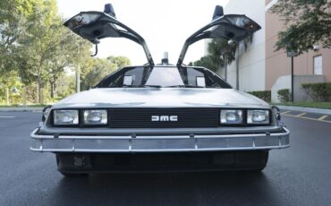 DeLorean-DMC-12-Coupe-1981-7