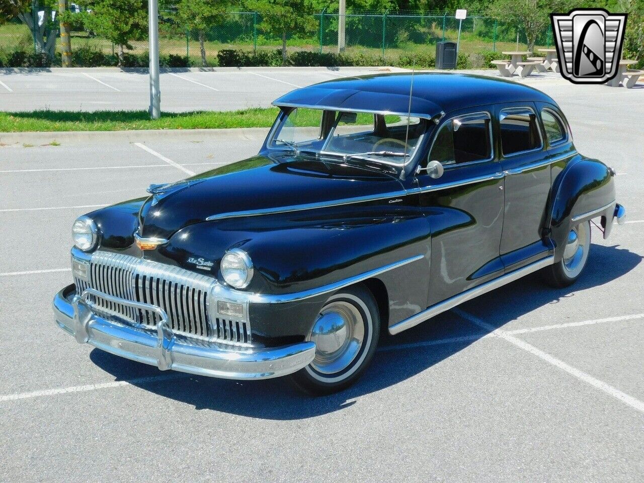 DeSoto-Deluxe-1948-Black-Blue-54156-3