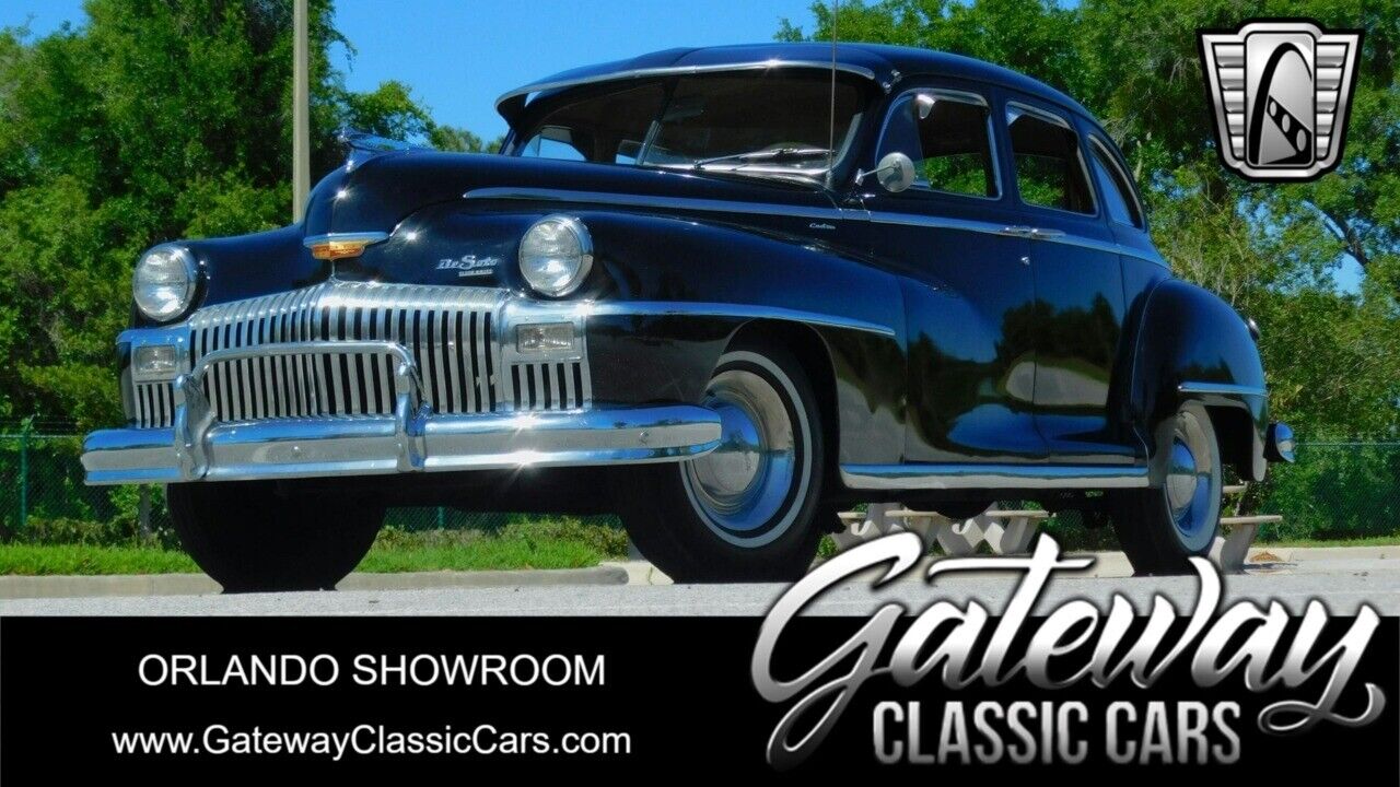 DeSoto-Deluxe-1948-Black-Blue-54156