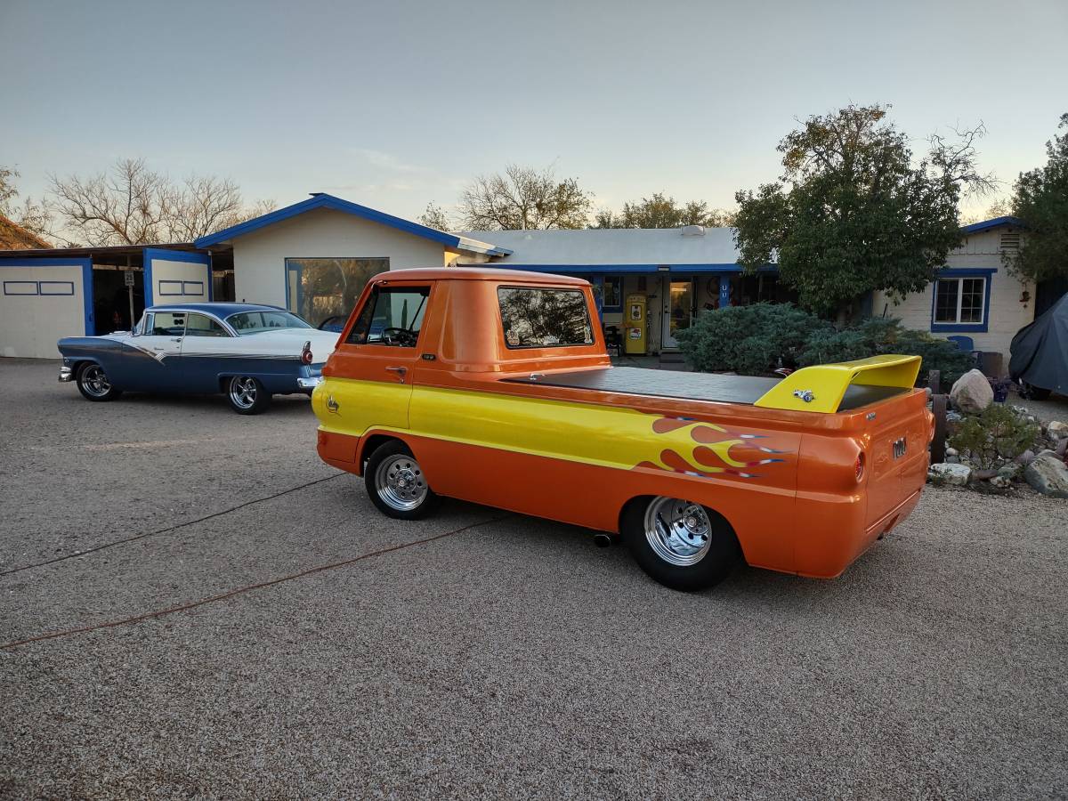 Dodge-A100-1968-yellow-19867-10