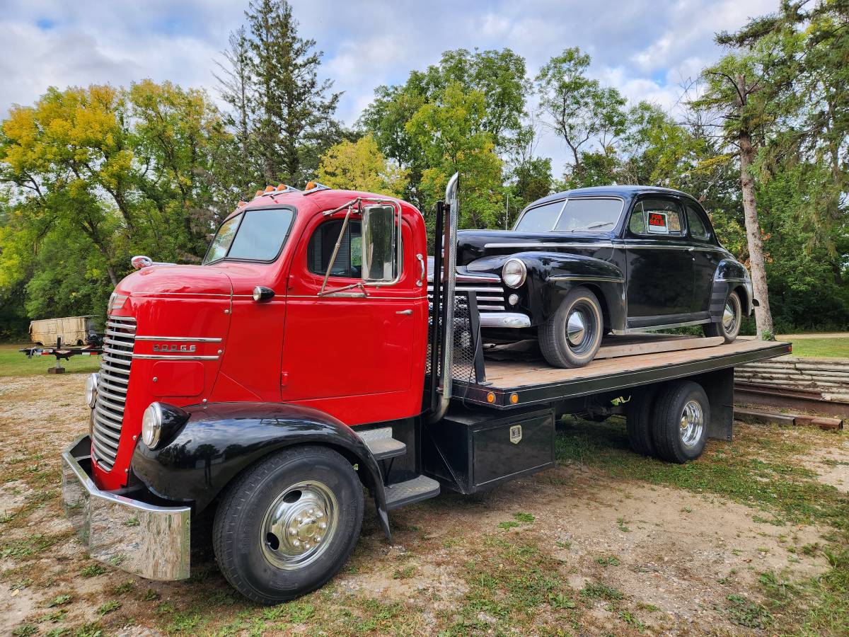 Dodge-Cabover-1941-1