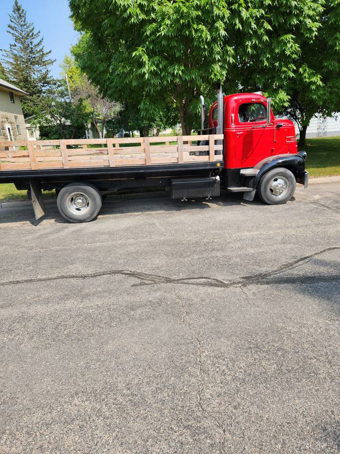 Dodge-Cabover-1941-2