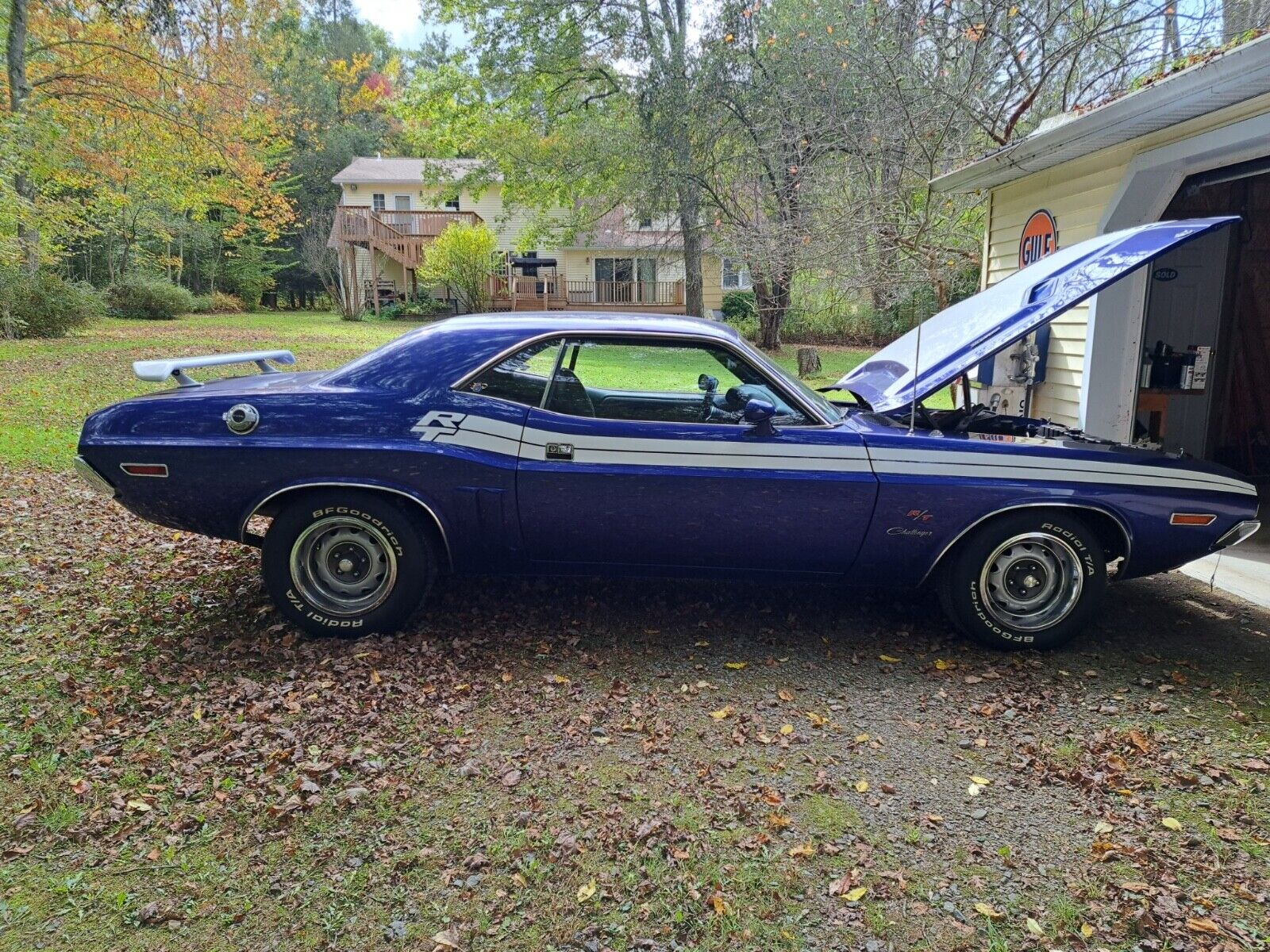 Dodge-Challenger-1971-3