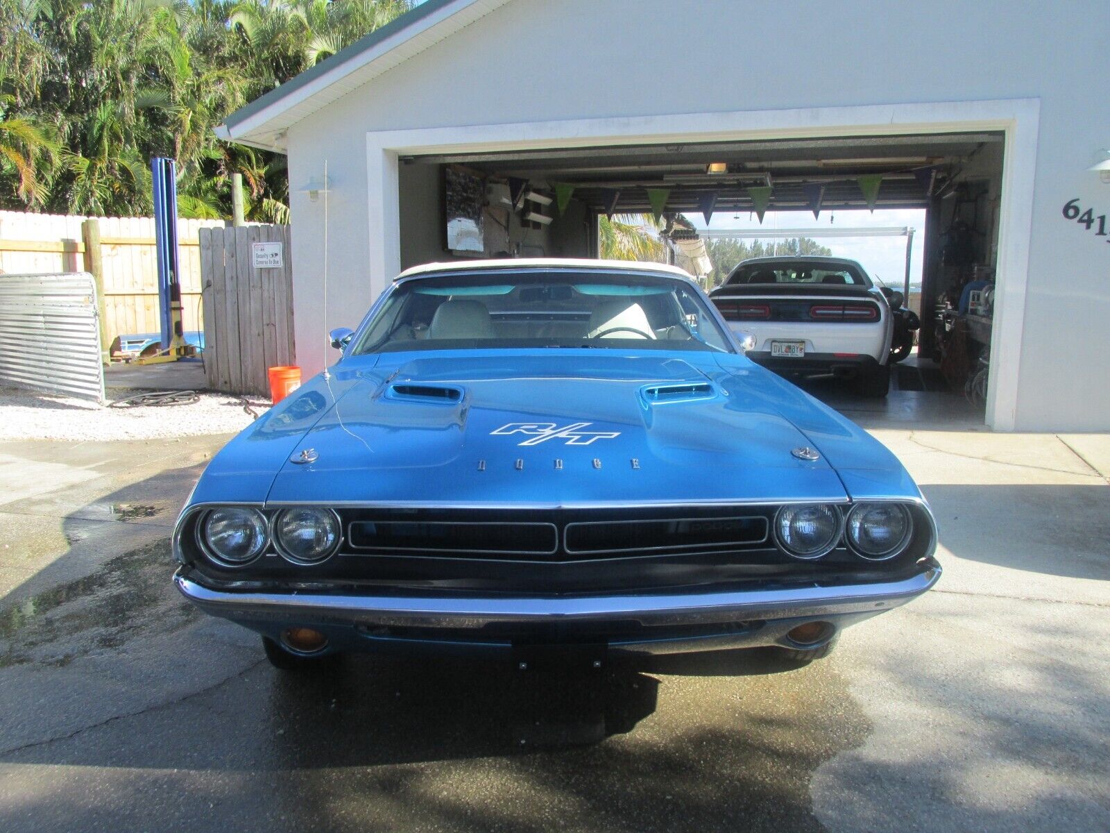 Dodge-Challenger-1971-5