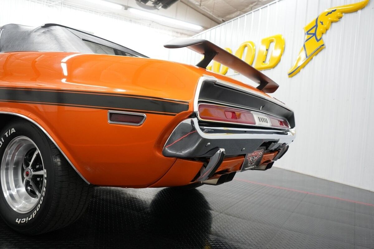 Dodge-Challenger-Convertible-Cabriolet-1970-Orange-Black-0-8