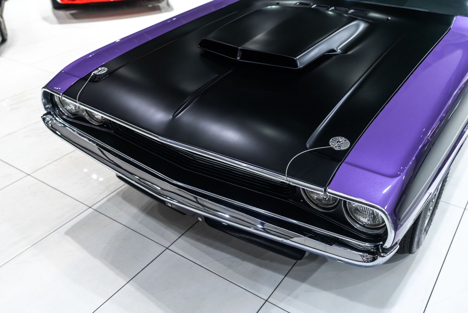 Dodge-Challenger-Coupe-1970-Plum-Crazy-Black-69337-27