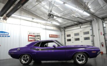 Dodge-Challenger-Coupe-1971-Purple-Black-15451-19