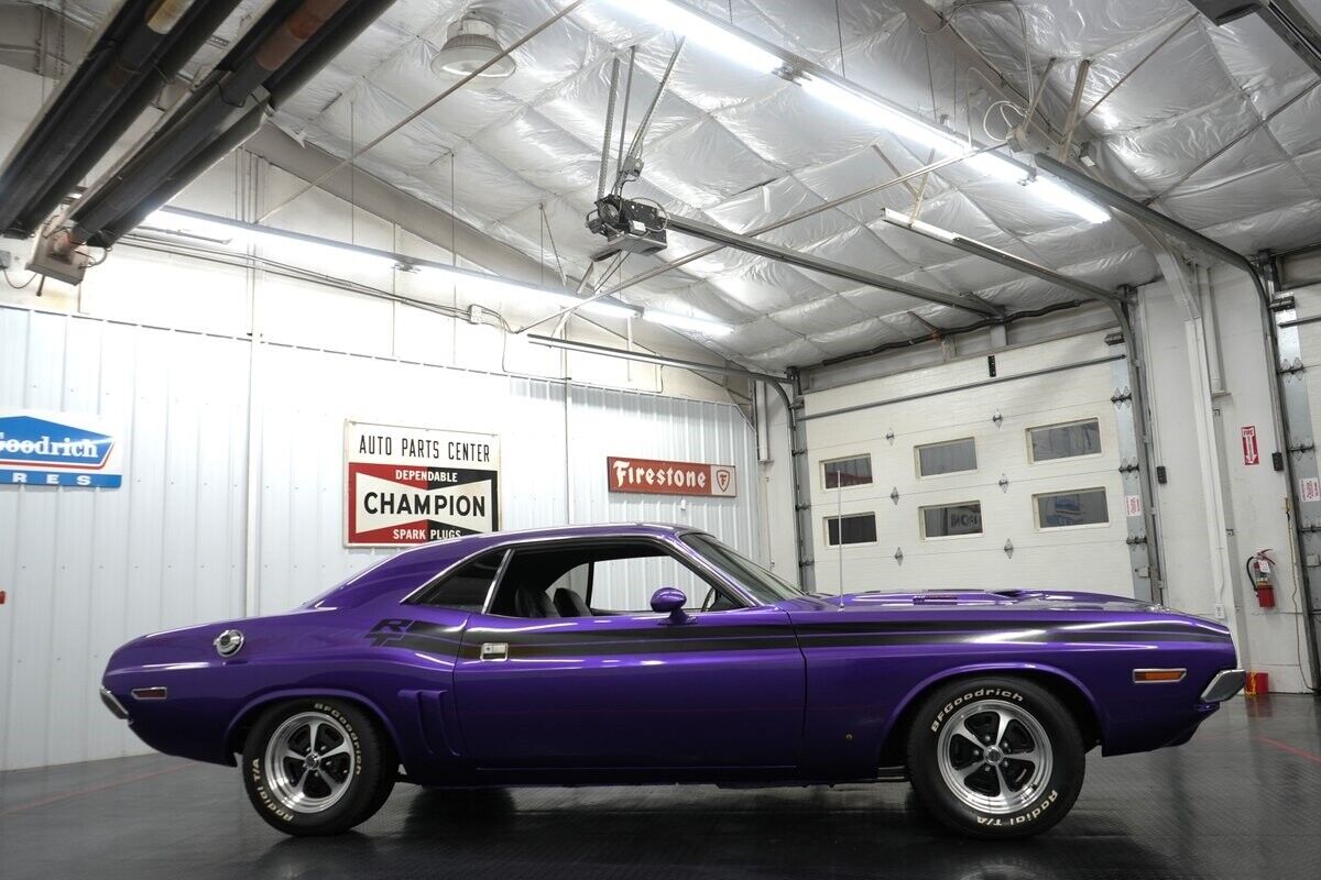 Dodge-Challenger-Coupe-1971-Purple-Black-15451-19