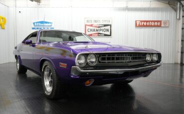 Dodge-Challenger-Coupe-1971-Purple-Black-15451-23