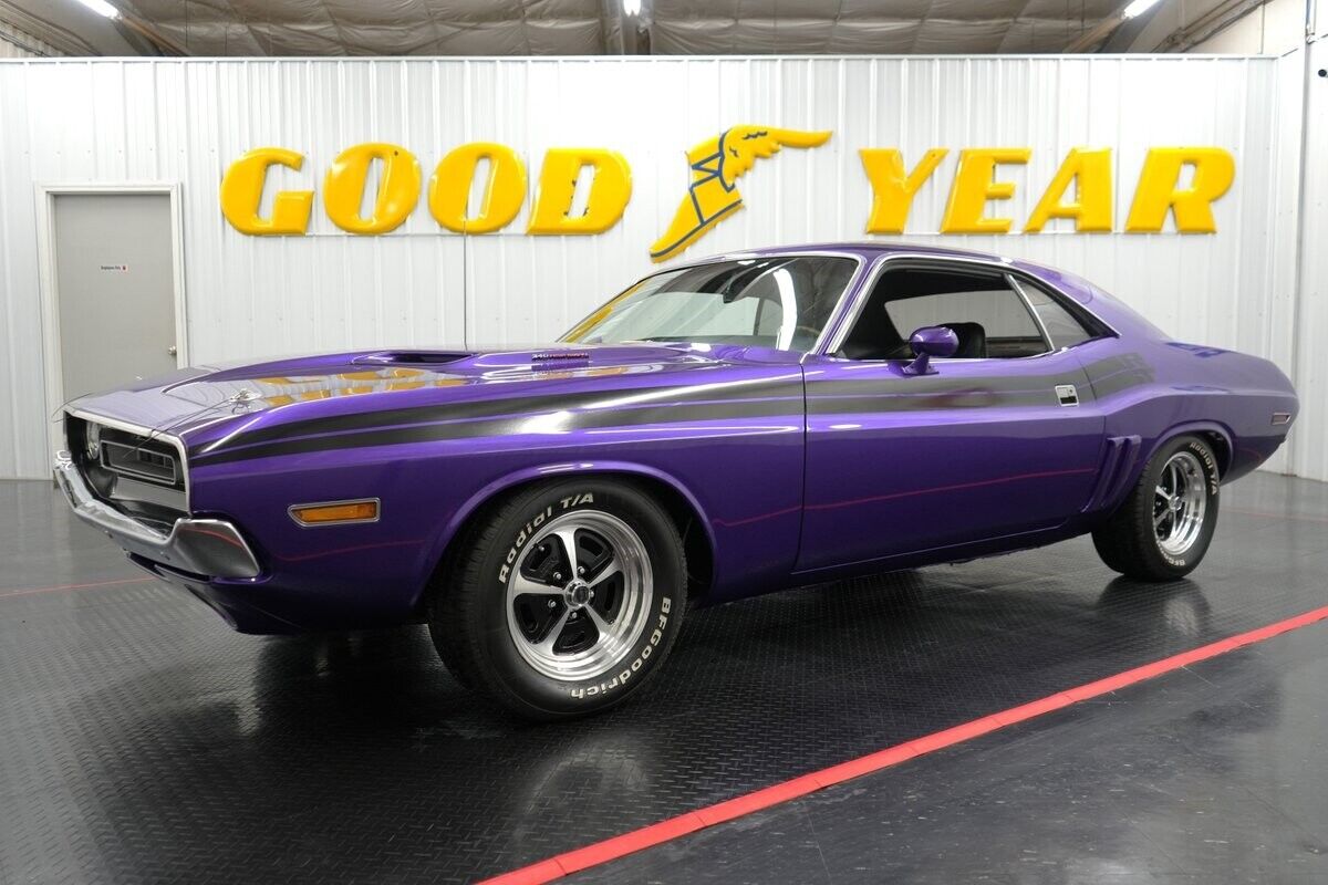 Dodge-Challenger-Coupe-1971-Purple-Black-15451-3