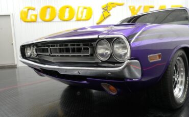 Dodge-Challenger-Coupe-1971-Purple-Black-15451-30