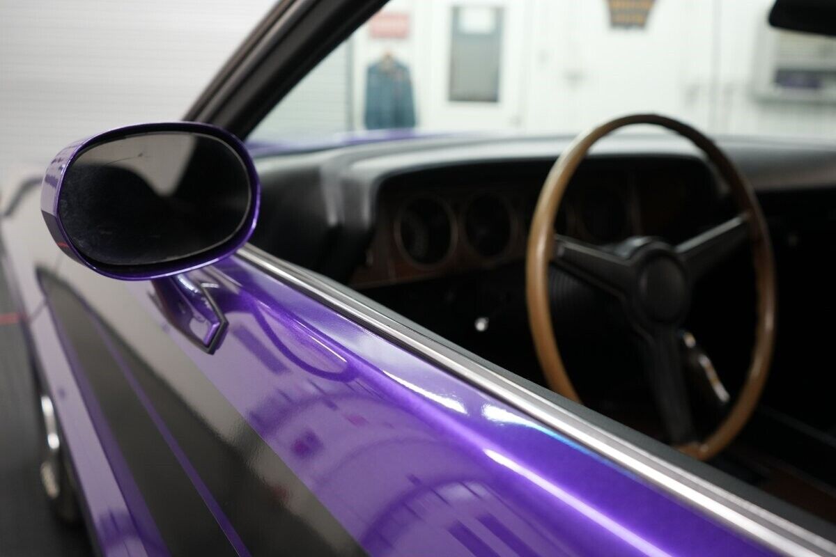 Dodge-Challenger-Coupe-1971-Purple-Black-15451-33