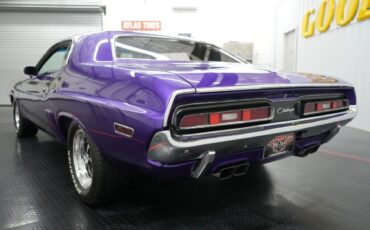 Dodge-Challenger-Coupe-1971-Purple-Black-15451-7