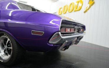 Dodge-Challenger-Coupe-1971-Purple-Black-15451-8