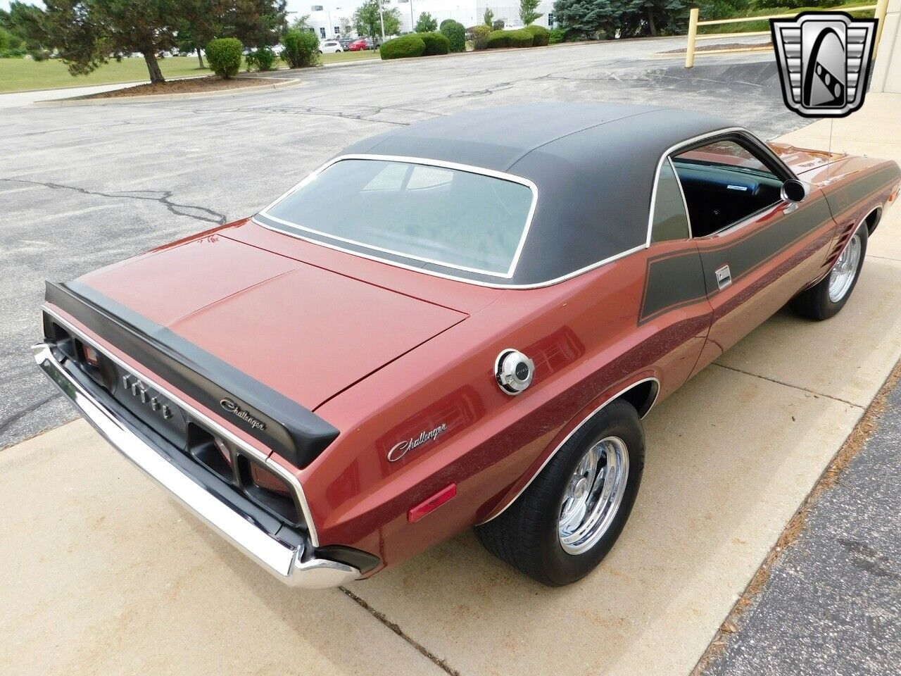 Dodge-Challenger-Coupe-1974-Red-Black-6626-3